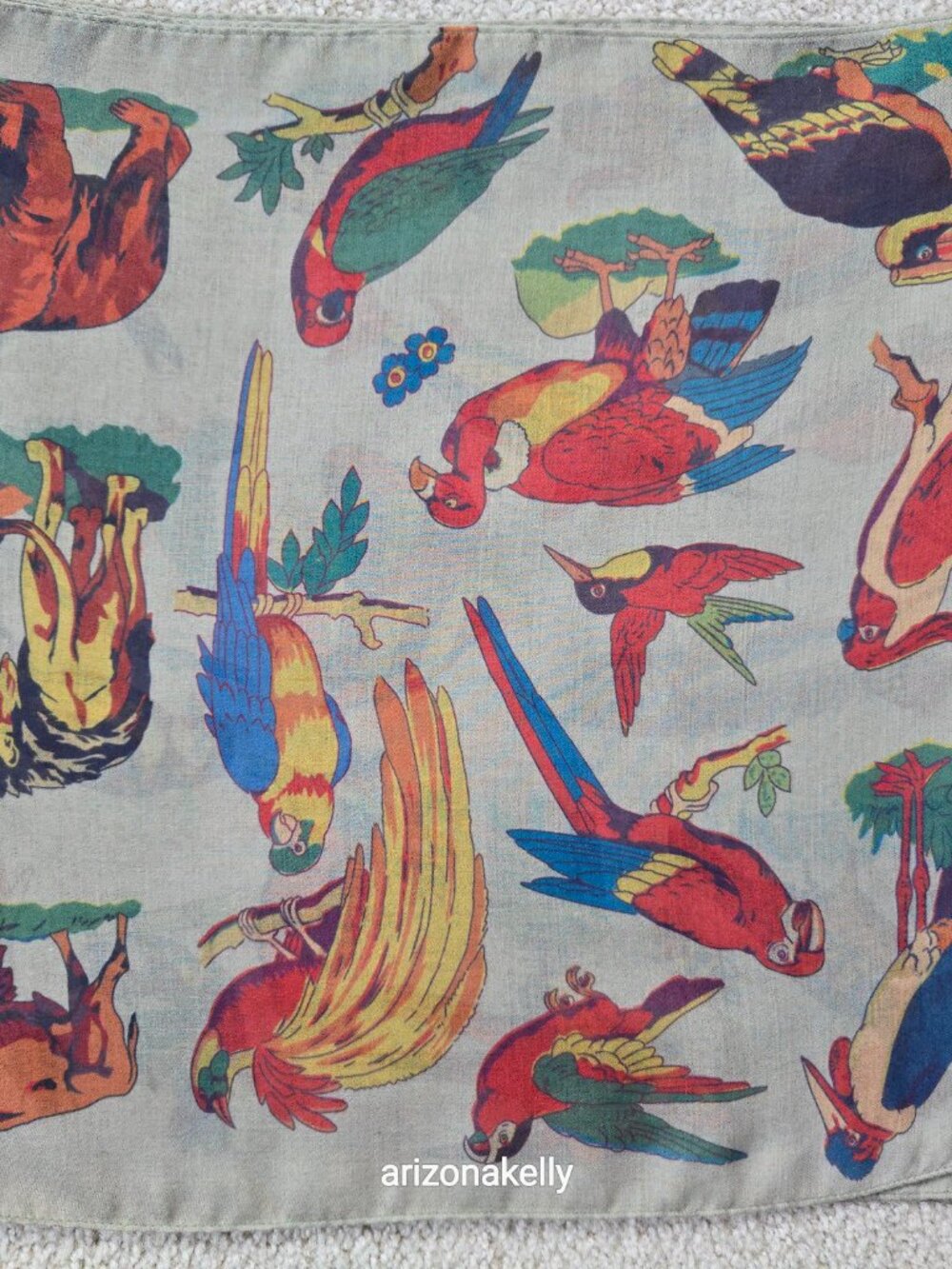 Vintage Animal Print Oblong Scarf Birds Fish Mammals Reptiles 1940's Design - Picture 10 of 11
